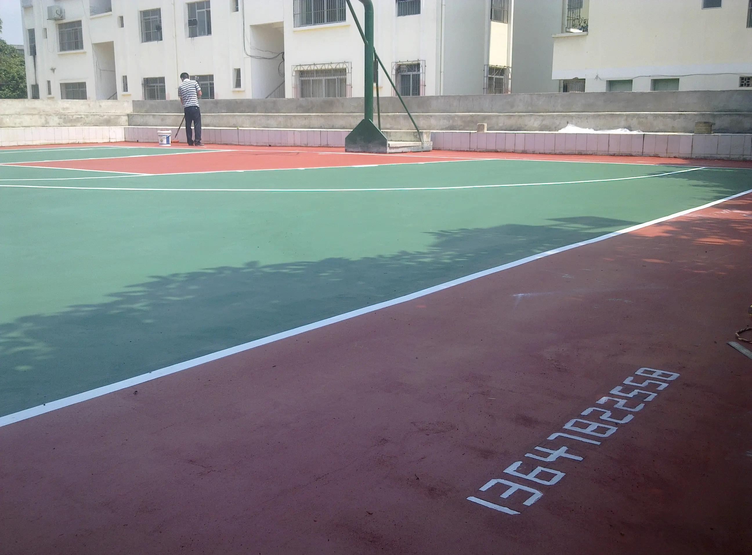 丙烯酸球場(chǎng)涂料與環(huán)氧地坪漆 運(yùn)動(dòng)場(chǎng)地的理想選擇對(duì)比